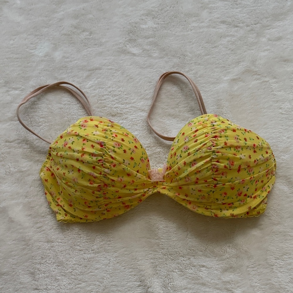 VS 32D